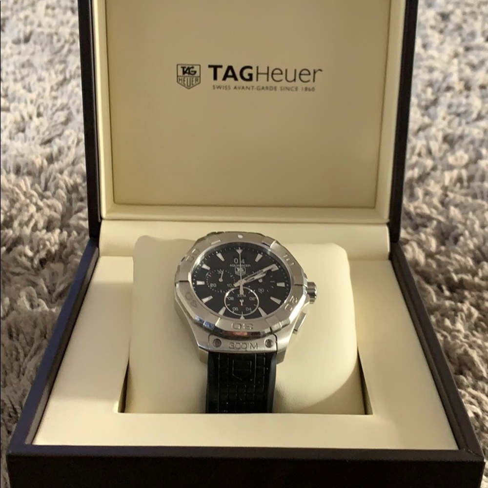 Tag Heuer Aquaracer: CAY1110-0